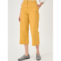 Bermuda Capri Botones...