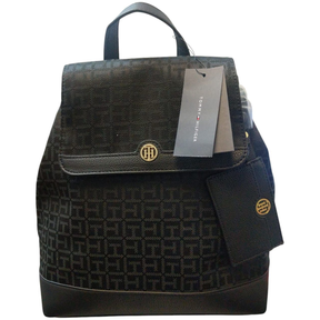 Set Mochila + Tarjetero Tommy Hilfiger Negro Con Print Cod. 94...